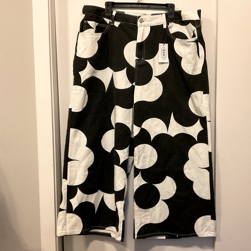 CIDER Flower Wide Leg Jeans